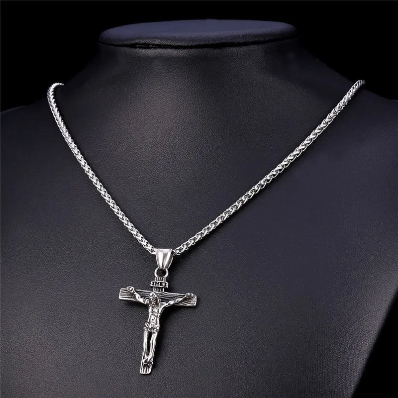 Catholic Retro Golden and Silver Color Cross Pendant Necklace Men and Women Fashion Jewelry Jesus Christ Long Chain Necklaces