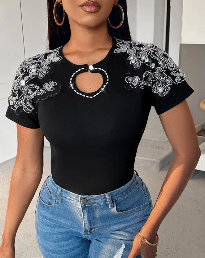 Short Sleeve Blouse Women Rhinestone Floral Pattern Hollow Out Casual T-Shirt Female Streetwear Round Neck Skinny Pullover 2024