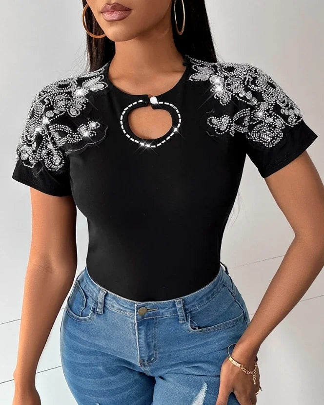 Short Sleeve Blouse Women Rhinestone Floral Pattern Hollow Out Casual T-Shirt Female Streetwear Round Neck Skinny Pullover 2024