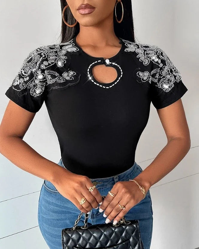 Short Sleeve Blouse Women Rhinestone Floral Pattern Hollow Out Casual T-Shirt Female Streetwear Round Neck Skinny Pullover 2024