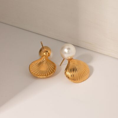 Shell Shape Earrings