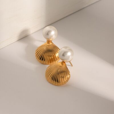 Shell Shape Earrings